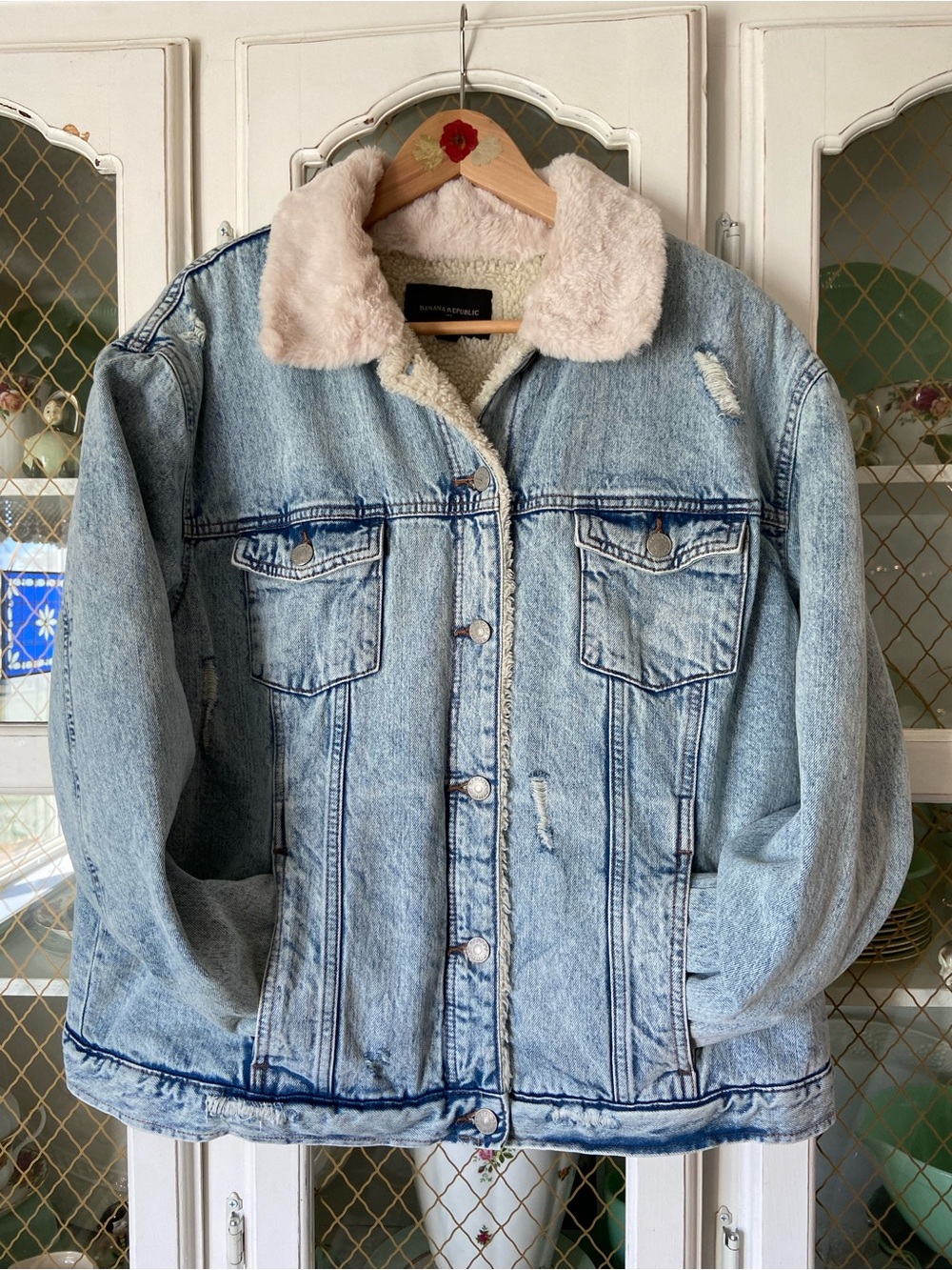 GUC BR Acid Wash Light Denim Sherpa Lined Coat Cozy Shearing Distressed